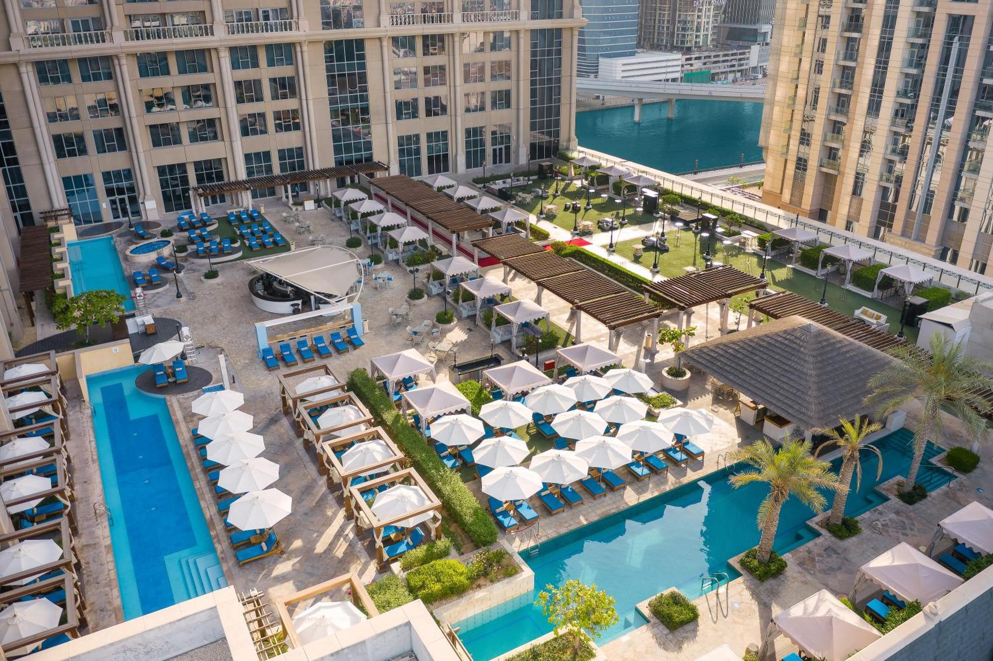 Hilton Dubai Al Habtoor City Экстерьер фото